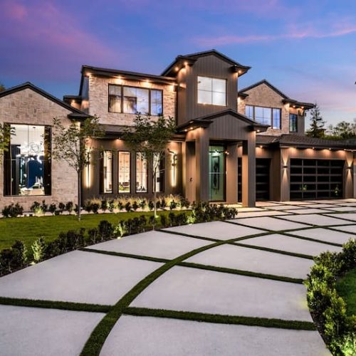 Luxury drive way